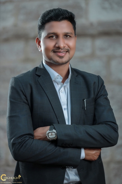 Vinod M Patil https://patilfinancialservices.com/assets/organizations/8176/8176_about_image.jpeg